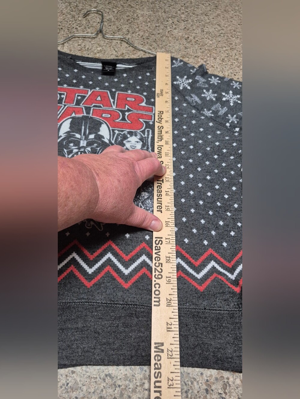 Star Wars Holiday Graphic Sweatshirt Fair Isle Darth Vader Snowflakes M - Picture 5 of 5